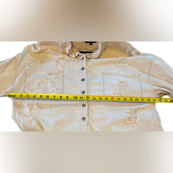 VICI distressed shacket light pink  sz S - Picture 5 of 6